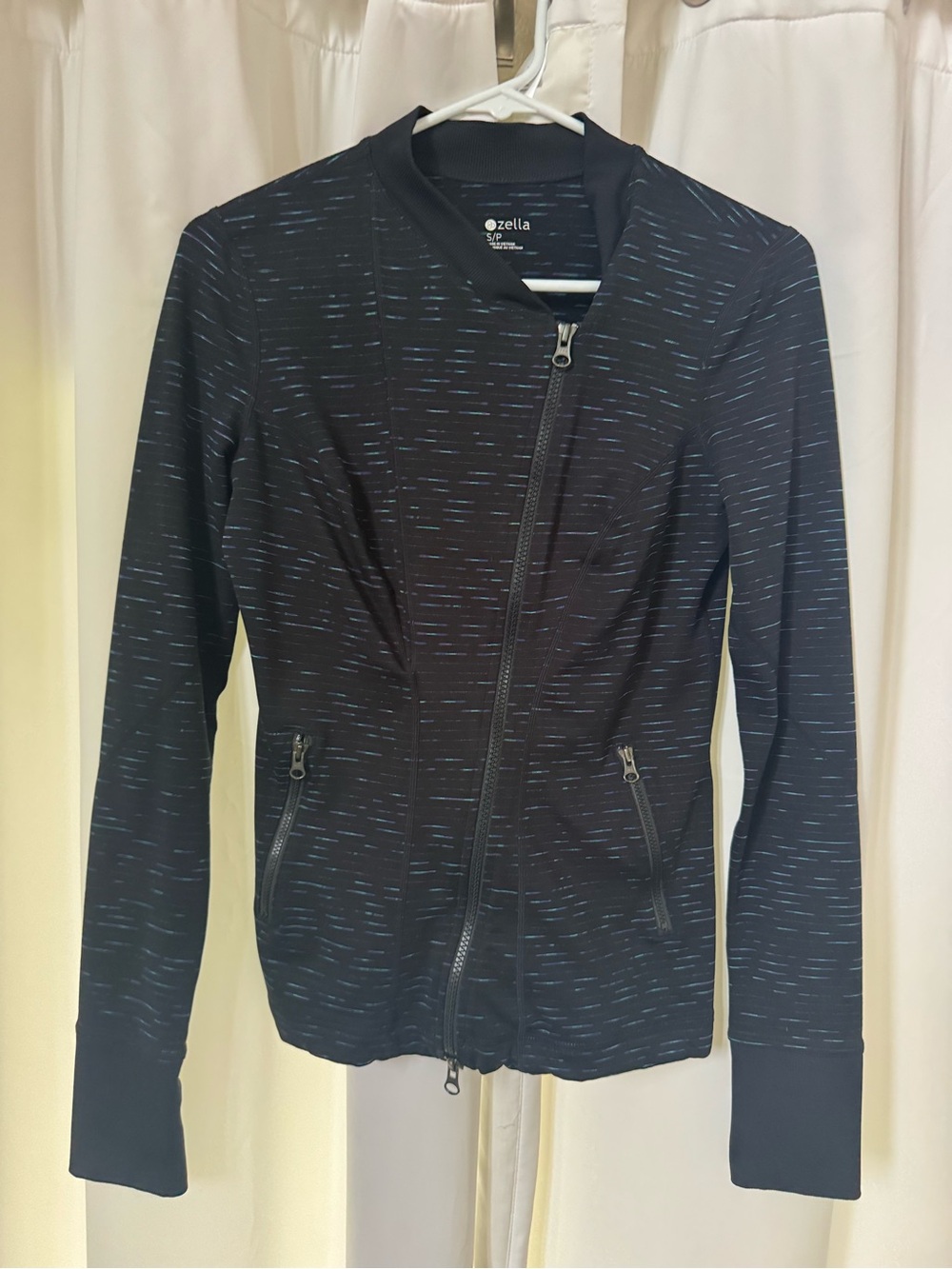 Zella Black Jacket with Blue Heathered Speckle Zip-Front Bomber